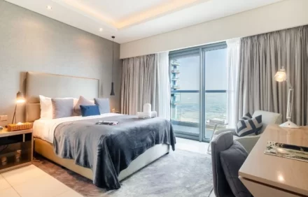 1BR Apartment | Paramount Tower | Top-Floor